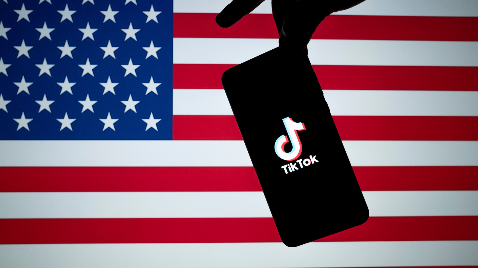 TikTok Ban For US Government Phones Passes Senate