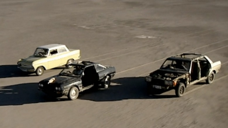 Top Gear in the Makgadikgadi Pan