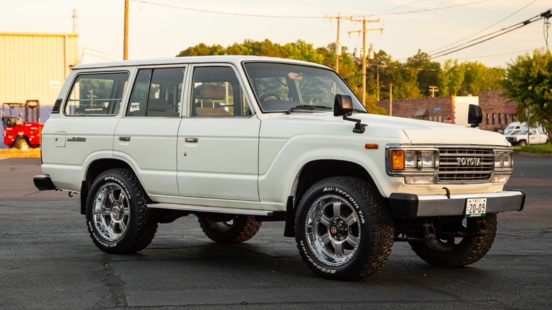 White 1989 Toyota Land Cruiser parked in a parking lot