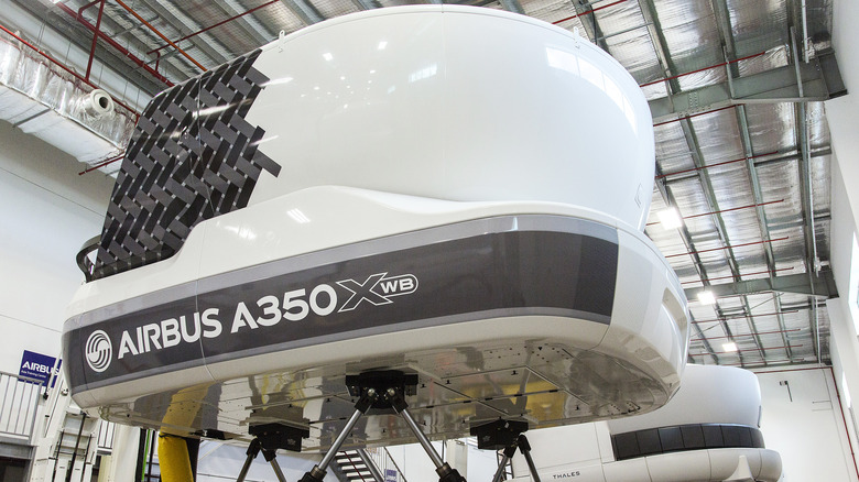 Airbus flight simulator