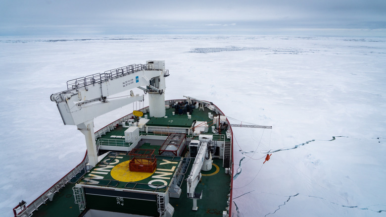 S.A. Agulhas II 