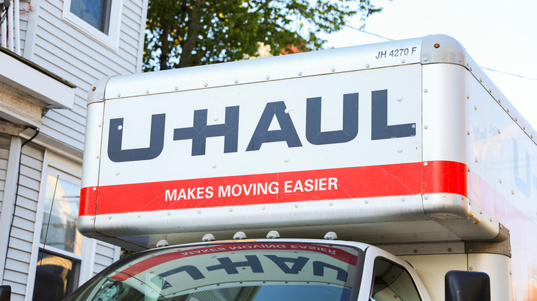 U-Haul Truck Sizes: 5 Things To Consider Before You Rent From The Company