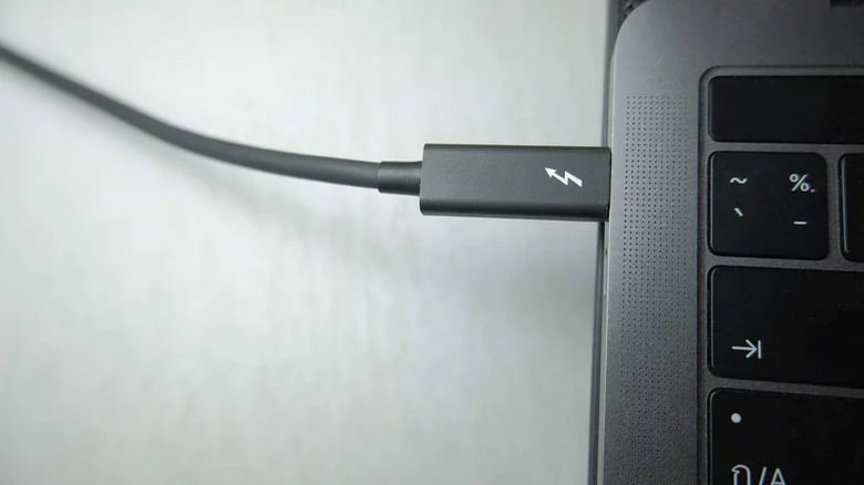 Thunderbolt cable plugged in to computer
