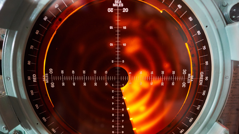 analog military radar screen