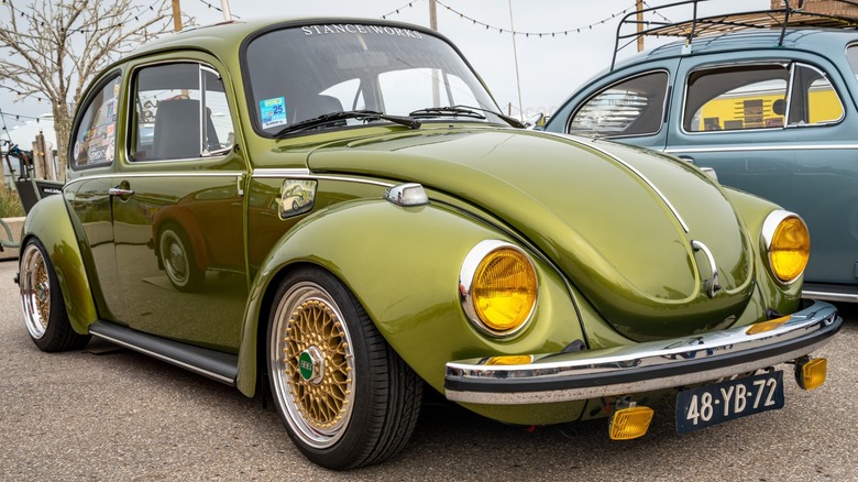 Custom Volkswagen Super Beetle