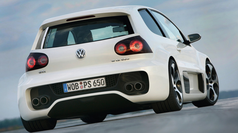 Volkswagen Golf GTI W12-650