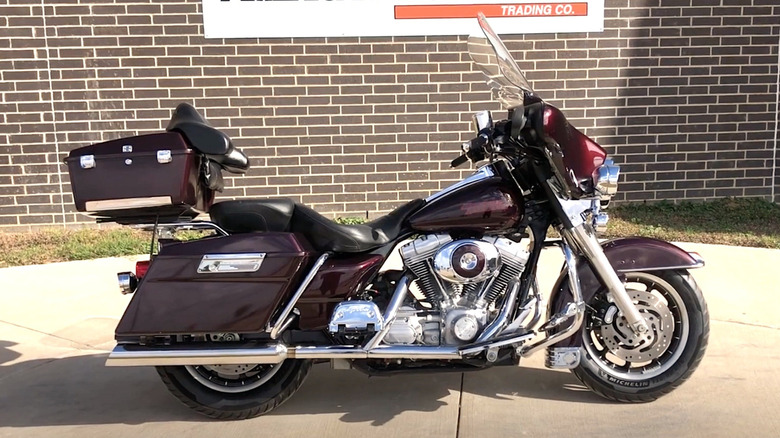 2005 Electra Glide on display