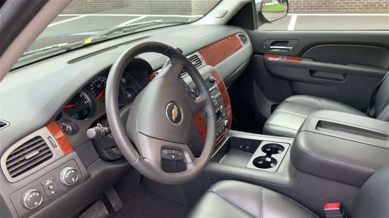 2010 Chevy Silverado Interior