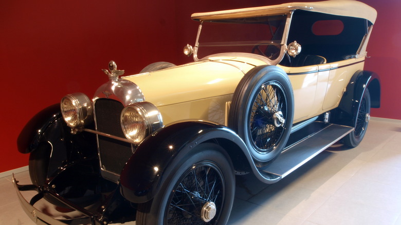 Duesenberg Model A