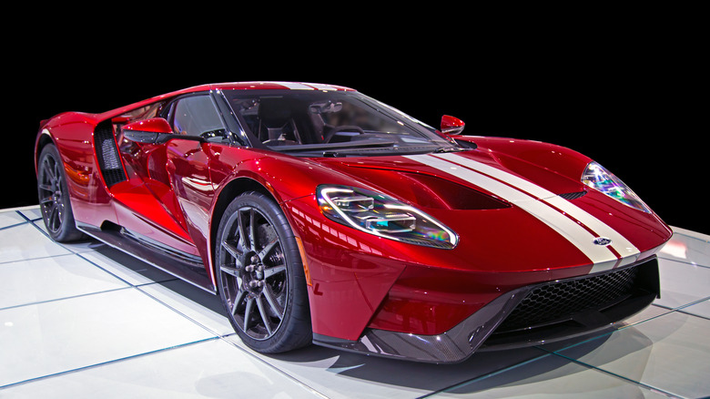 2017 Ford GT red