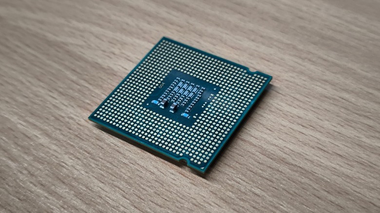 A CPU on a wooden desk