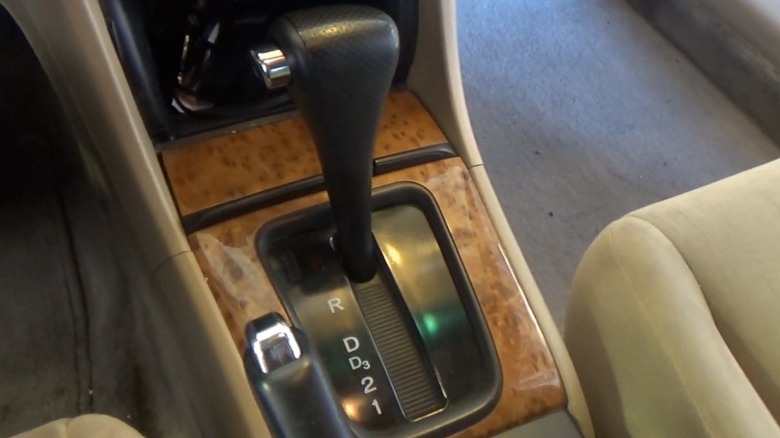 a gear shifter for a honda accord showing numbers 1 and 2