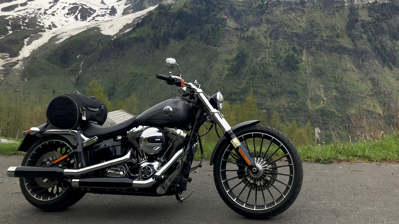 What Does A ‘Club Style’ Harley-Davidson Mean?