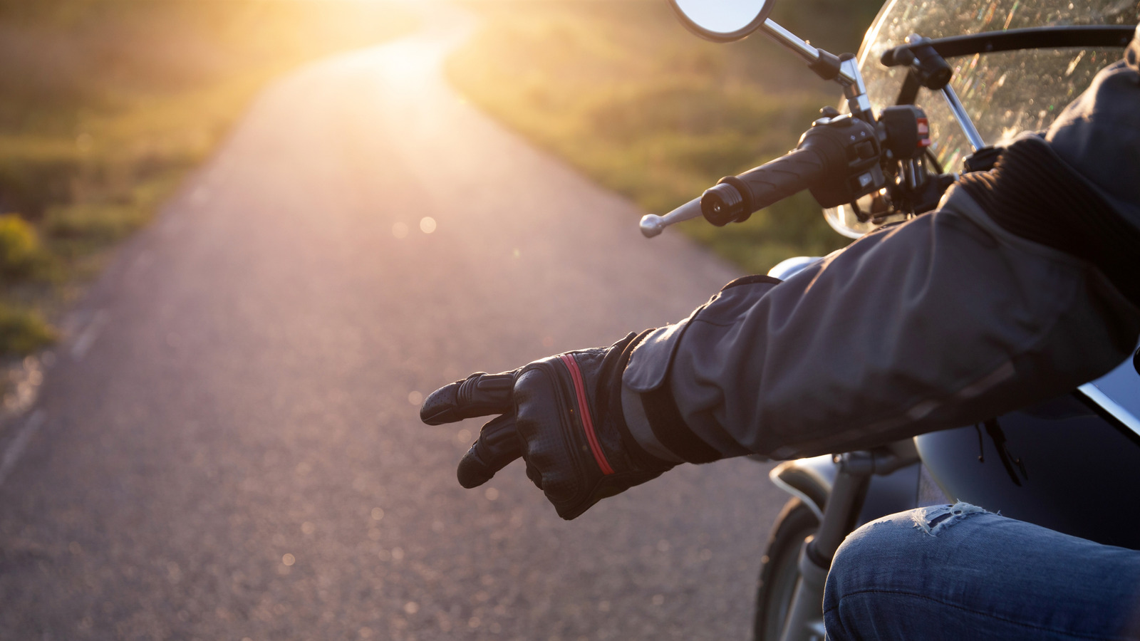 What Does It Mean When A Motorcyclist Gives You The Peace Sign?