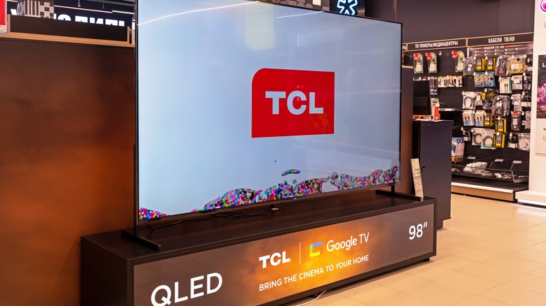 TCL store display TV