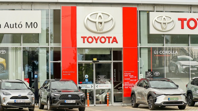 Toyota dealership