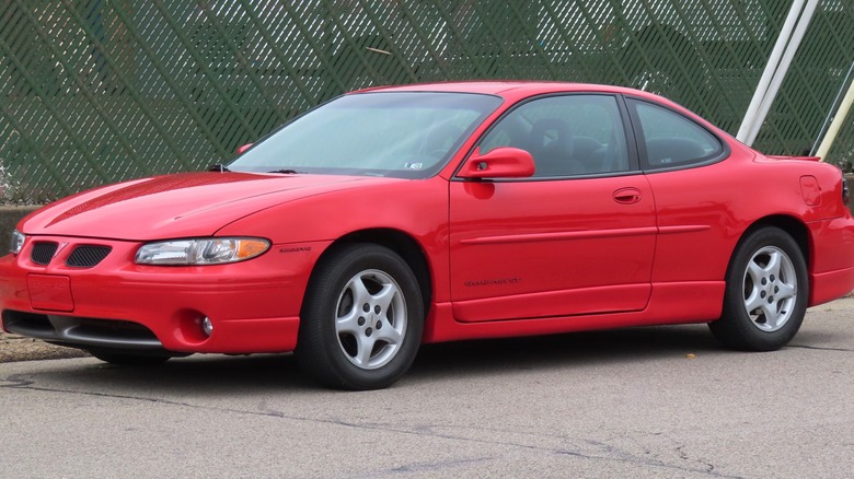 1997 Pontiac Grand Prix GT Coupe