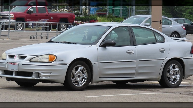 2004 Pontiac Grand Am GT Sedan