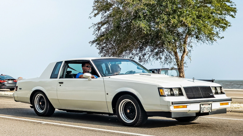 Front 3/4 view of 1987 Buck Regal Turbo-T in a parking lot