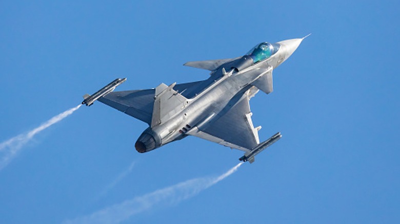 SAAB Gripen flying