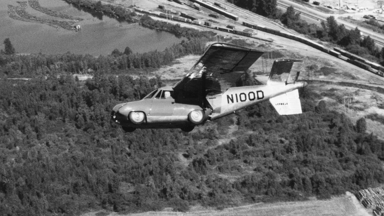 The Aerocar in flight