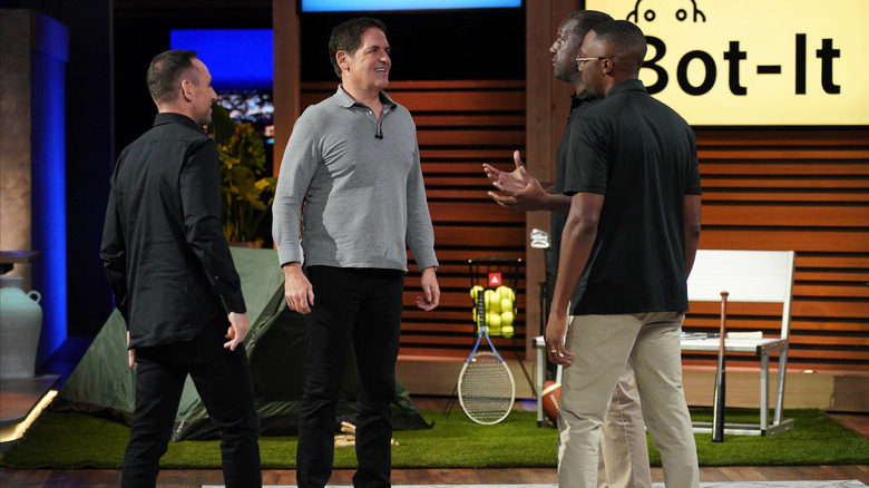 Michael Rubin and Mark Cuban make a deal with Maurice Bachelor and Joel Griffith for Bot-It. In theory.