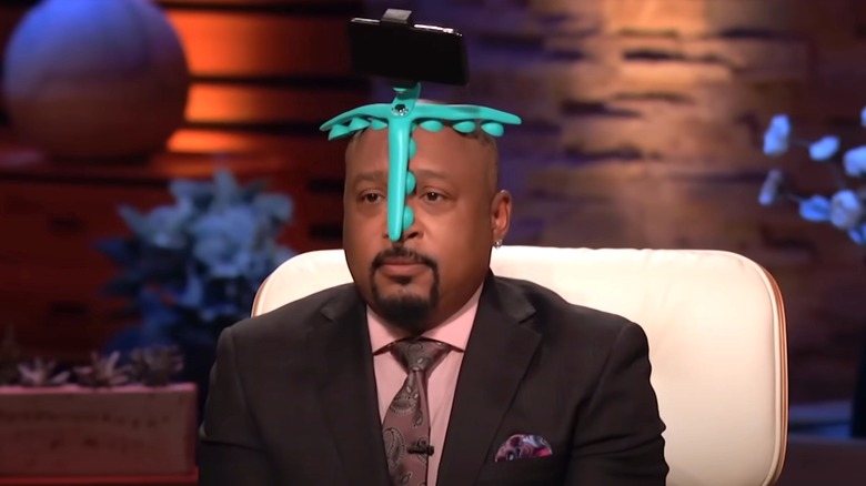 Daymond John wearing a Tenikle