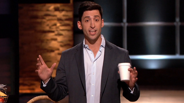 Jeff Witten pitching on Shark Tank