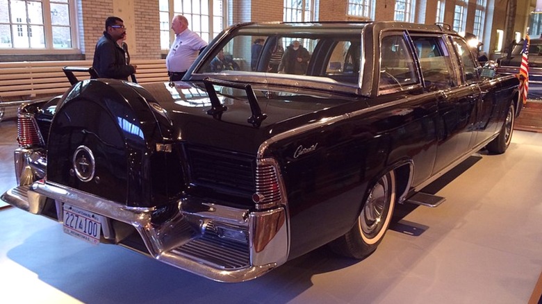 X-100 Presidential limousine on display