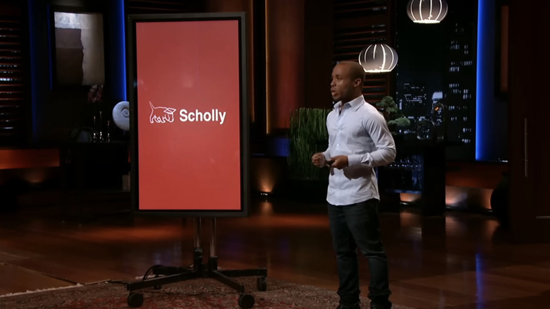 Scholly founder Christopher Gray pitching his app, Scholly, to the Sharks