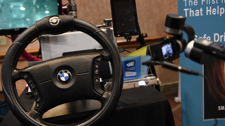 SMARTwheel Steering Wheel Cover