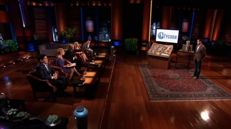 Aaron McDaniel pitching Tycoon app on Shark Tank