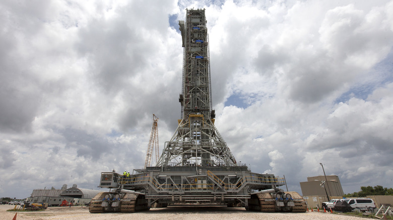 SLS mobile launcher