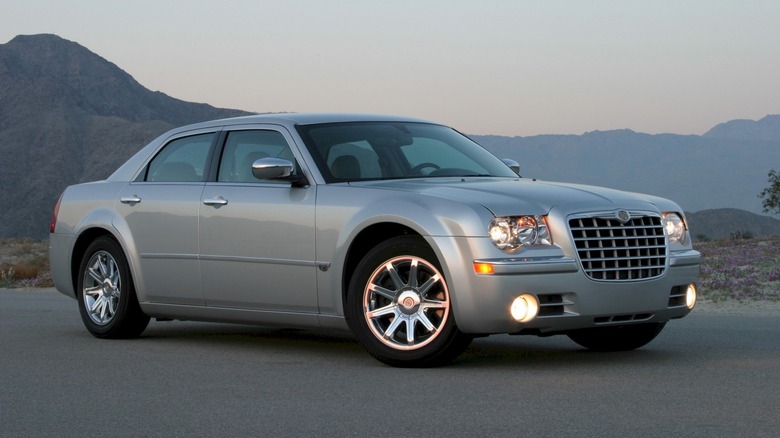 2005 Chrysler 300C parked