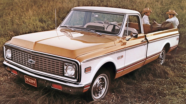 1971 C/10 Chevy Cheyenne pickup