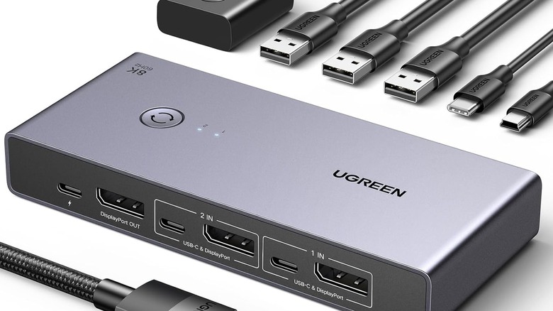 UGreen KVM switch with cables