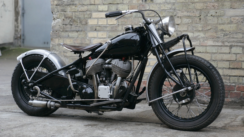 custom vintage black motorcycle with jockey shifter