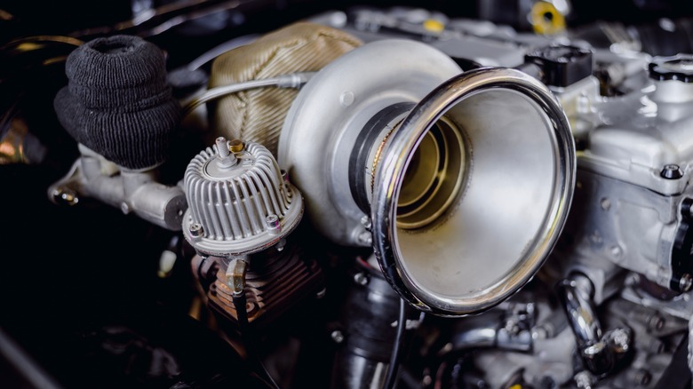 Closeup of wastegate in turbo setup