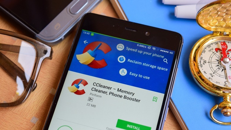 can you download ccleaner on an iphone