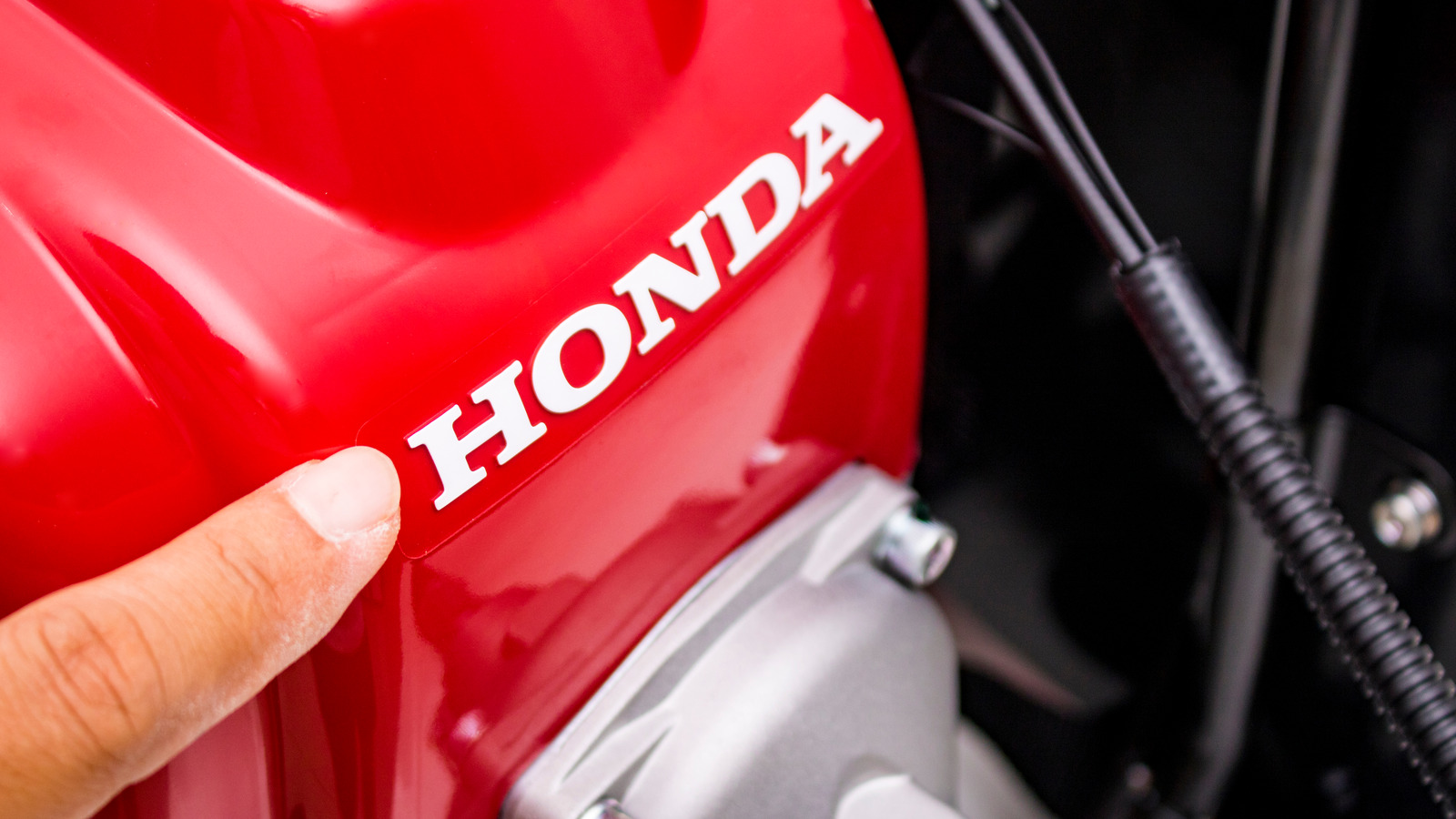 What Is Honda's Top-Rated Lawn Mower And How Much Does It Cost?