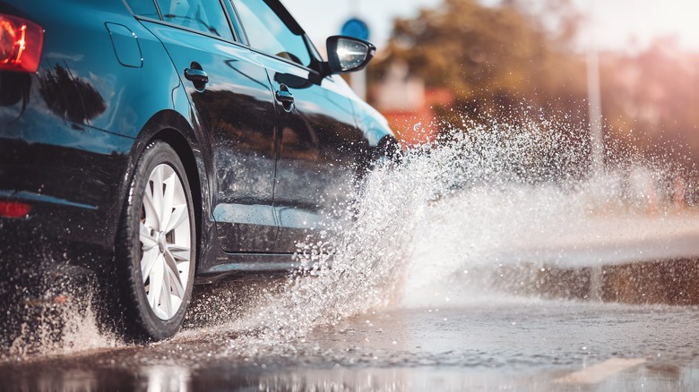 What Is Hydroplaning, And What Should You Do When It Happens To You?