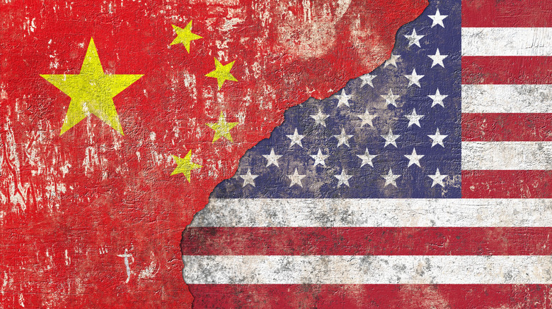 Chinese and American flag