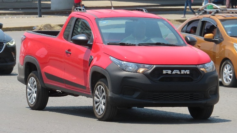 Ram 700 in red