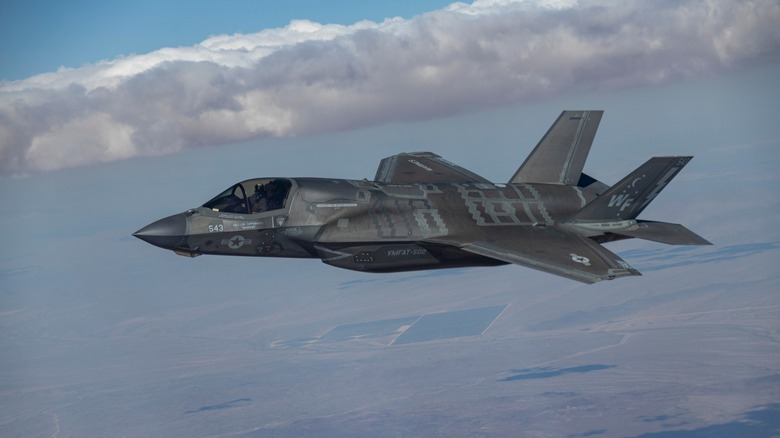 An F-35B fighter