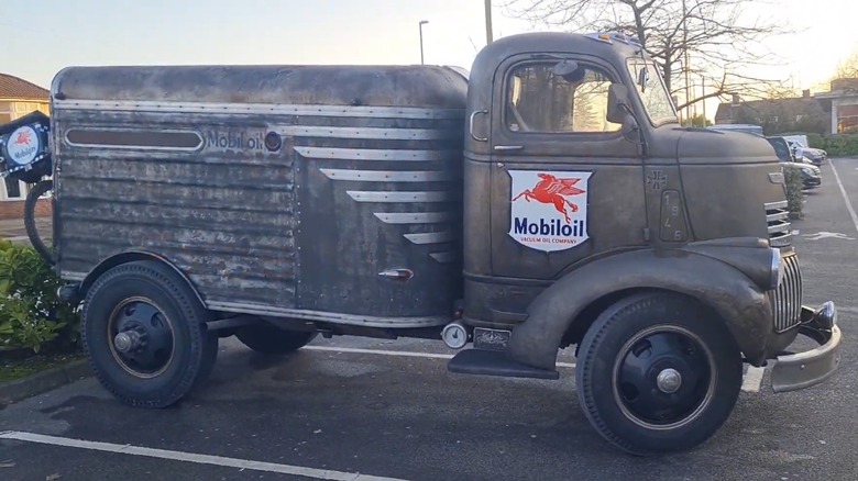 1941 Chevrolet COE