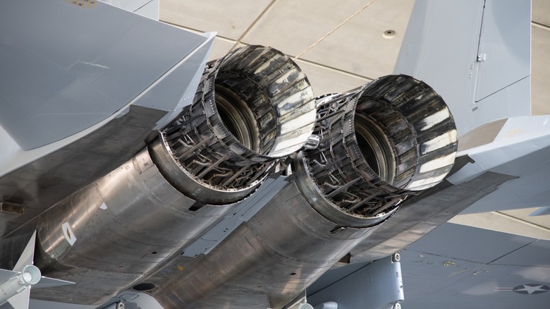 F-15 Eagle engines