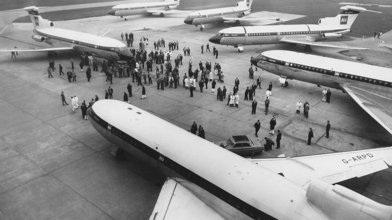 Hawker Siddeley Tridents parked