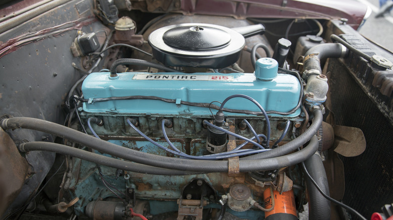 Pontiac Straight 6 215cc engine