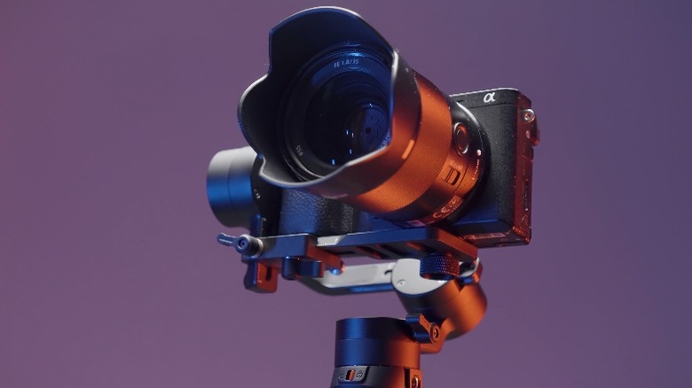 Mirrorless camera on a gimbal