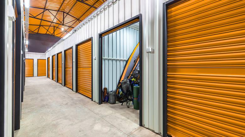 Storage units one door open